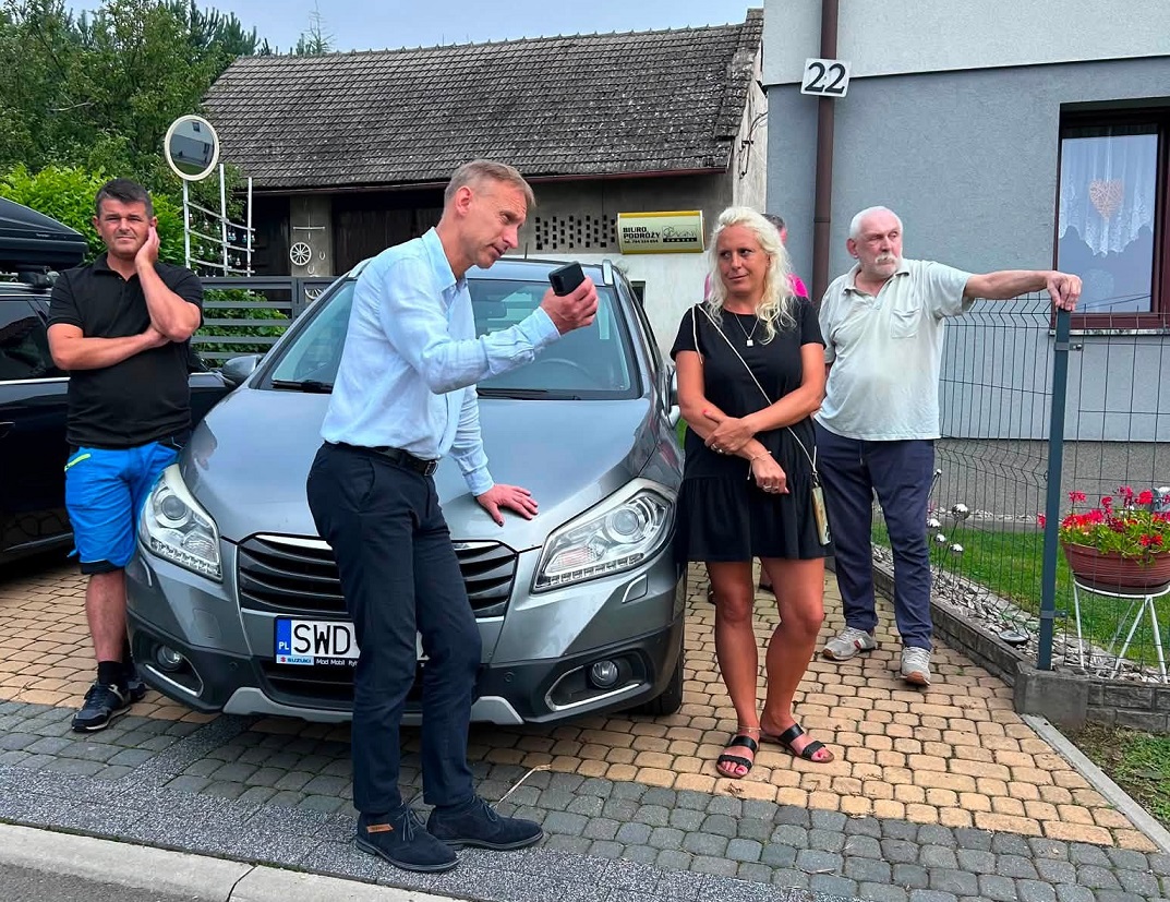 wizja lokalna radlińskie chałupki